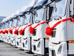 化销华中2025年氢能重卡承运合成树脂产品3.7万吨，跑出“氢”装上阵新速度